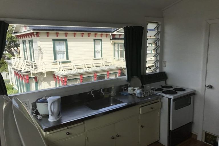 Photo of property in 19 Burnell Avenue, Thorndon, Wellington, 6011