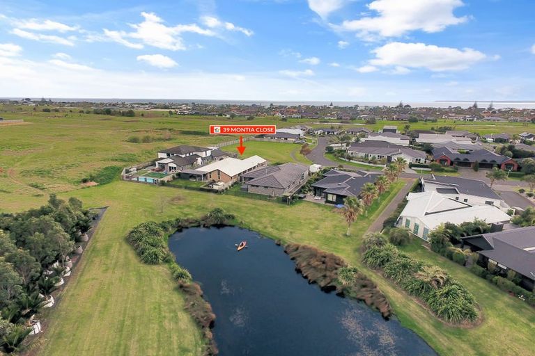 Photo of property in 39 Montia Close, Papamoa Beach, Papamoa, 3118