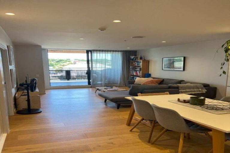 Photo of property in 306/70 Victoria Street, Onehunga, Auckland, 1061