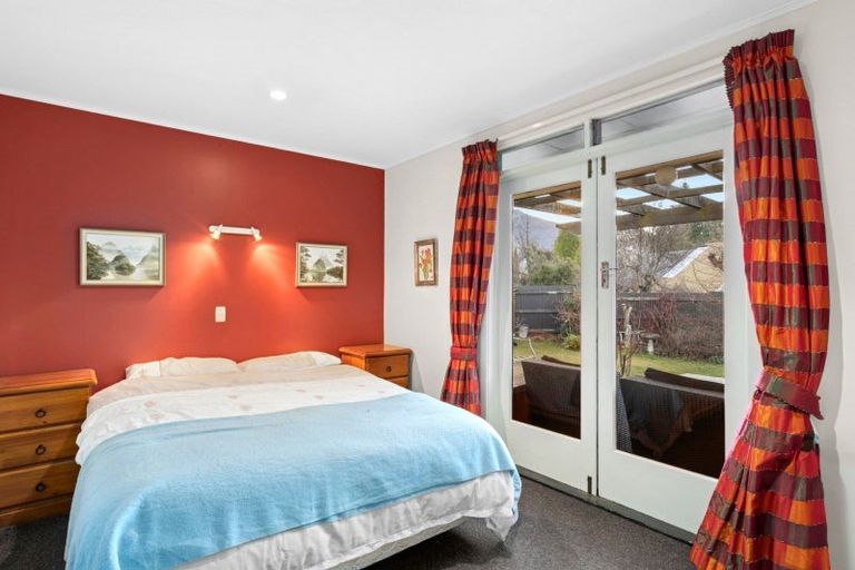 Photo of property in 202 Stone Street, Wanaka, 9305