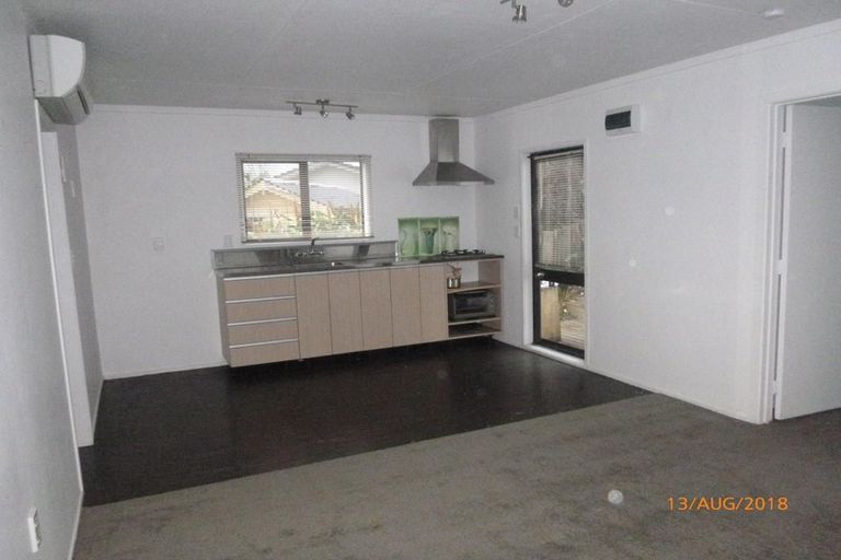 Photo of property in 40 Clyma Place, Massey, Auckland, 0614