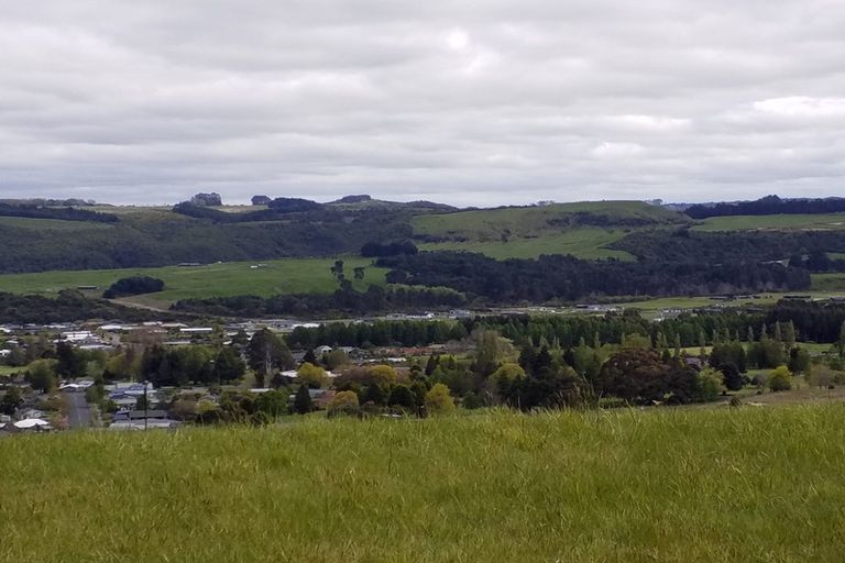 Photo of property in 19 Locheagles Rise, Kinloch, Taupo, 3377