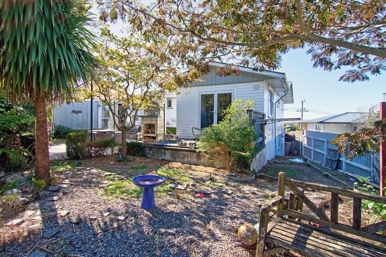 Photo of property in 11 Puriri Crescent, Lansdowne, Masterton, 5810