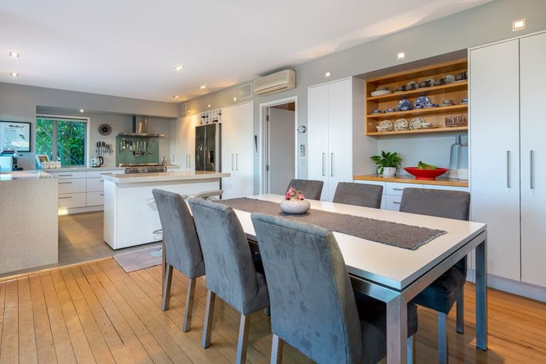 Photo of property in 12 Whitby Crescent, Mairangi Bay, Auckland, 0630