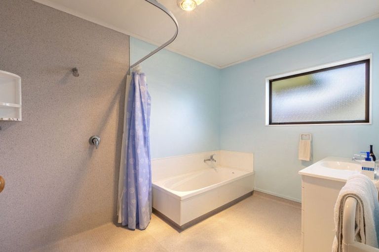 Photo of property in 10 Wellington Road, Waipukurau, 4200