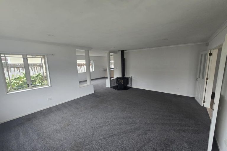 Photo of property in 31a Heretaunga Square, Silverstream, Upper Hutt, 5019