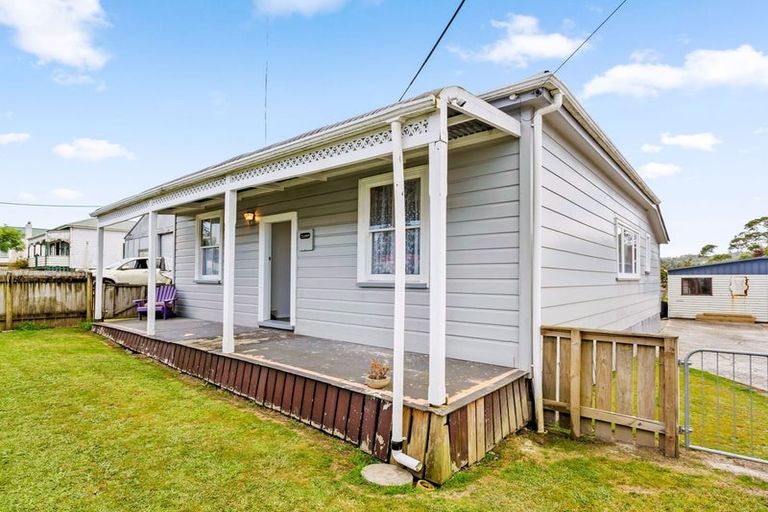 Photo of property in 46 King Street, Hikurangi, 0114