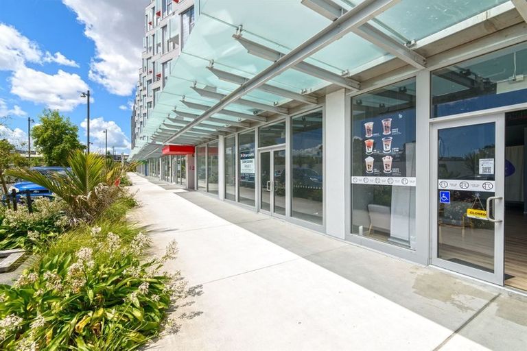 Photo of property in 604/27 Don Mckinnon Drive, Albany, Auckland, 0632