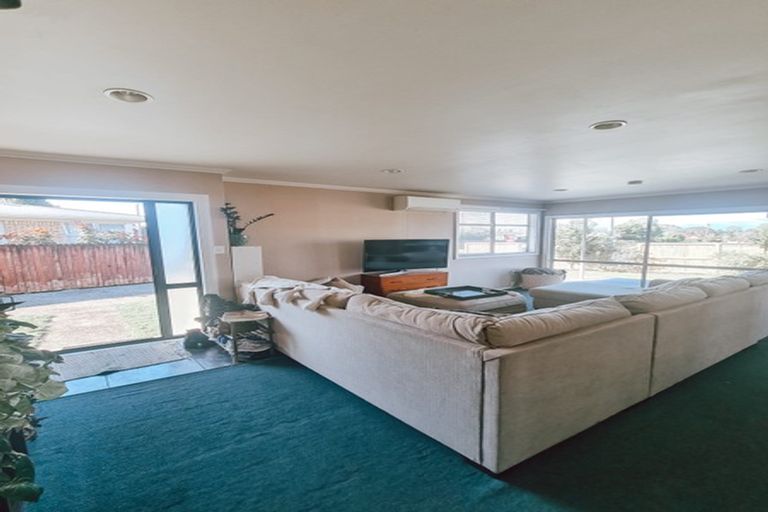 Photo of property in 59 Sandwich Road, St Andrews, Hamilton, 3200