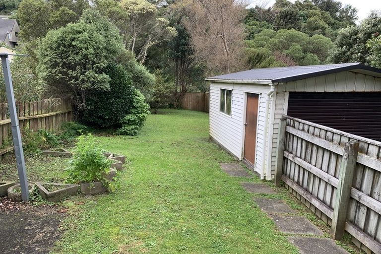 Photo of property in 2/200 Dowse Drive, Maungaraki, Lower Hutt, 5010