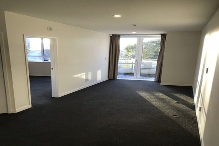 Photo of property in 4/107 Great South Road, Papakura, 2110