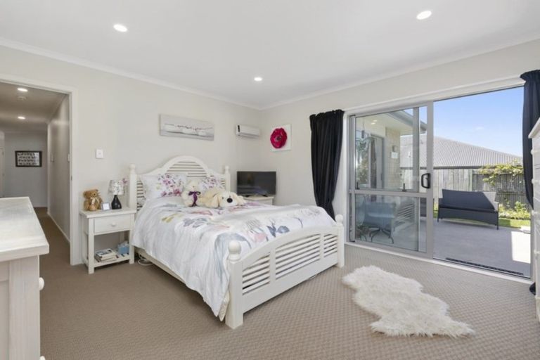 Photo of property in 77 Condor Drive, Pyes Pa, Tauranga, 3112