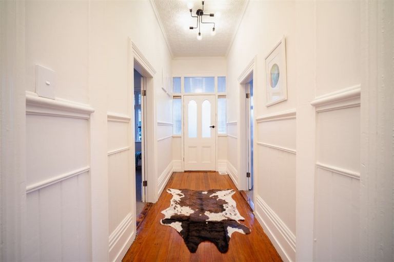 Photo of property in 27 Burns Street, South Dunedin, Dunedin, 9012