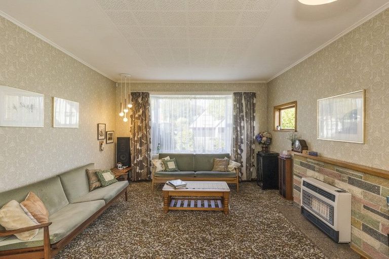 Photo of property in 7 Moerangi Street, West End, Palmerston North, 4410