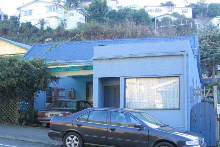 Photo of property in 33 Shakespeare Road, Bluff Hill, Napier, 4110