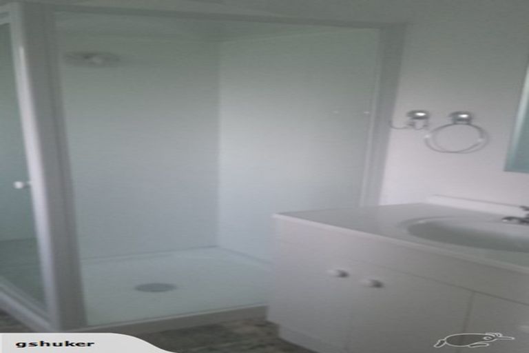 Photo of property in 1/18 Woodlands Crescent, Browns Bay, Auckland, 0630