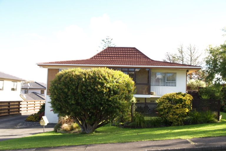 Photo of property in 2/19 Waterloo Street, Howick, Auckland, 2014