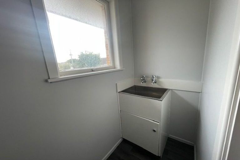 Photo of property in 2/82 Huia Road, Papatoetoe, Auckland, 2025