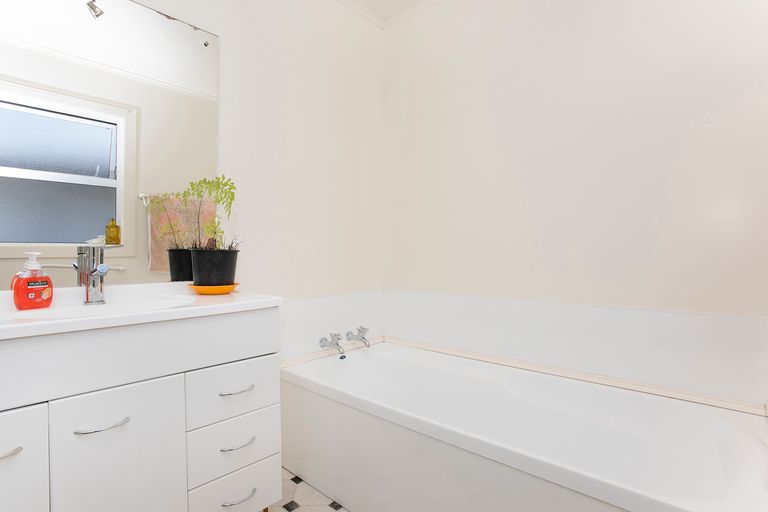 Photo of property in 482 Aberdeen Road, Te Hapara, Gisborne, 4010