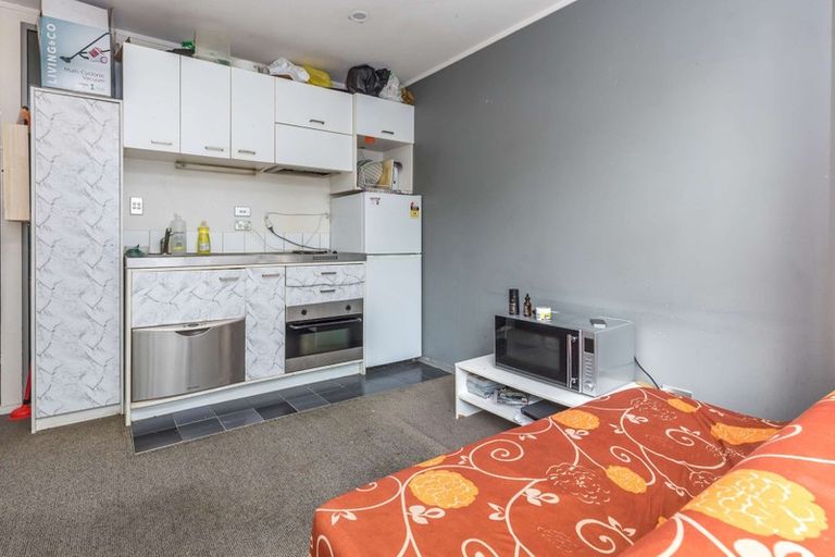 Photo of property in The Volt Apartments, 220/430 Queen Street, Auckland Central, Auckland, 1010
