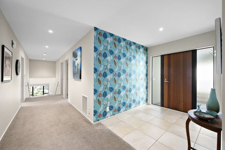 Photo of property in 72 Downing Street, Crofton Downs, Wellington, 6035