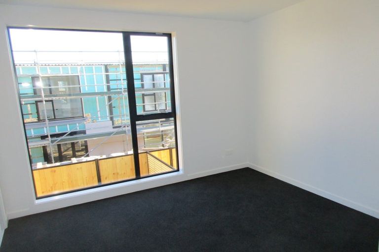 Photo of property in 17/10 Trieste Way, Paraparaumu, 5032