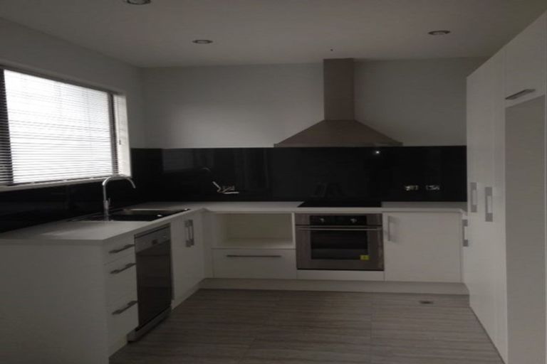 Photo of property in 11 Walpole Street, Waltham, Christchurch, 8023