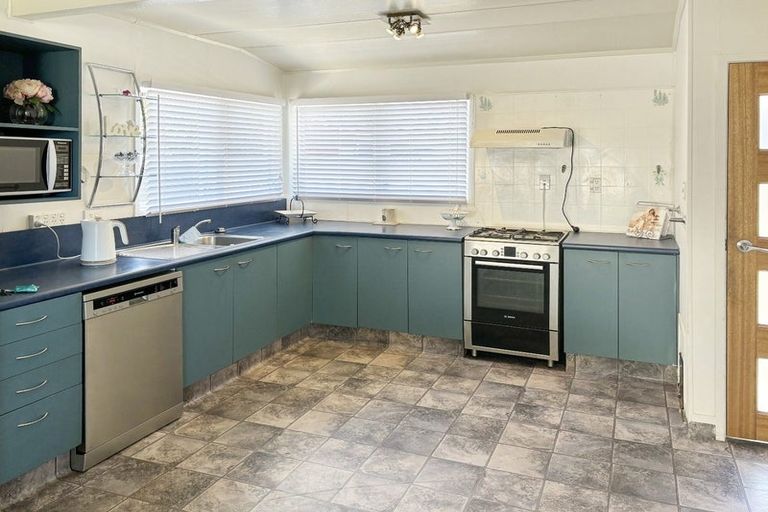 Photo of property in 429a Southland Place, Raureka, Hastings, 4120