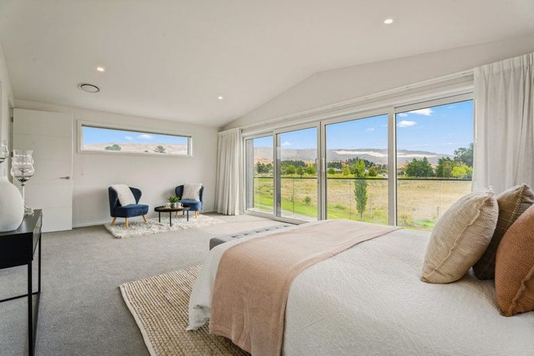 Photo of property in 13 Quigley Crescent, Cromwell, 9310