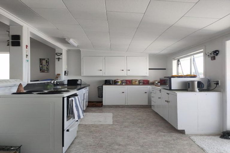 Photo of property in 463 Pukehina Parade, Pukehina, Te Puke, 3189