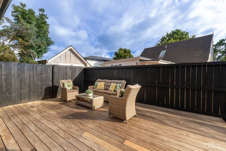 Photo of property in 931c High Street, Avalon, Lower Hutt, 5011