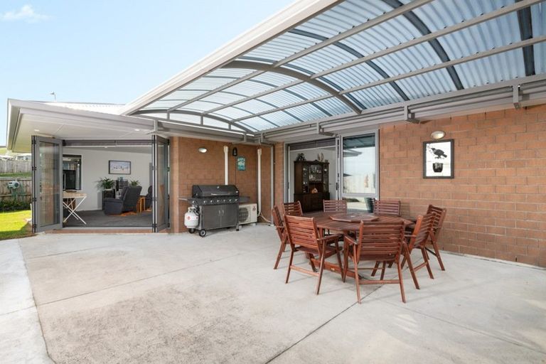 Photo of property in 29 Bryan Gallagher Place, Welcome Bay, Tauranga, 3175