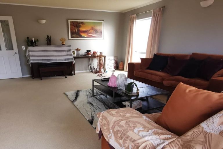 Photo of property in 11 Mariner Drive, Gulf Harbour, Whangaparaoa, 0930