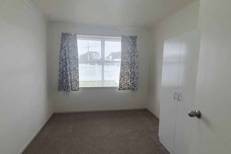 Photo of property in 217a Onewa Road, Birkenhead, Auckland, 0626