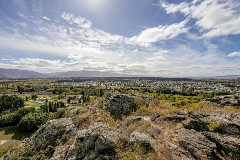 Photo of property in 28 Lanes Road, Bridge Hill, Alexandra, 9320