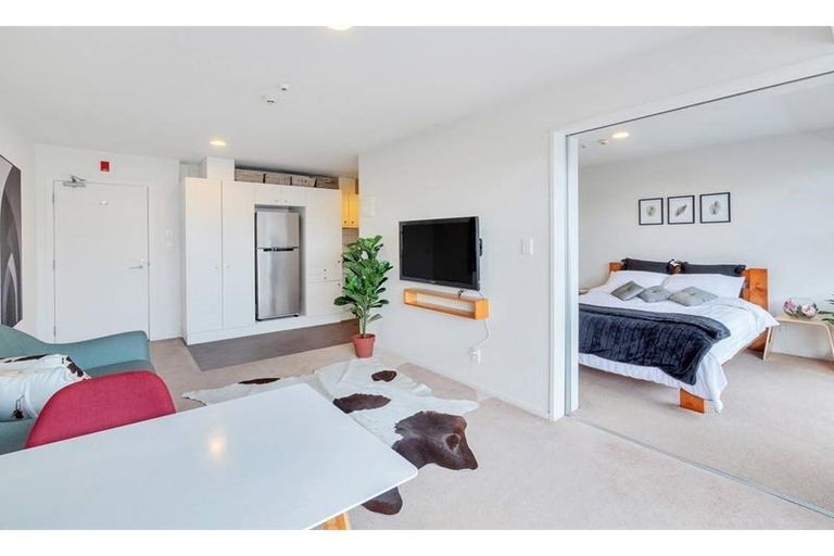 Photo of property in 24/8 Clayton Street, Newmarket, Auckland, 1023