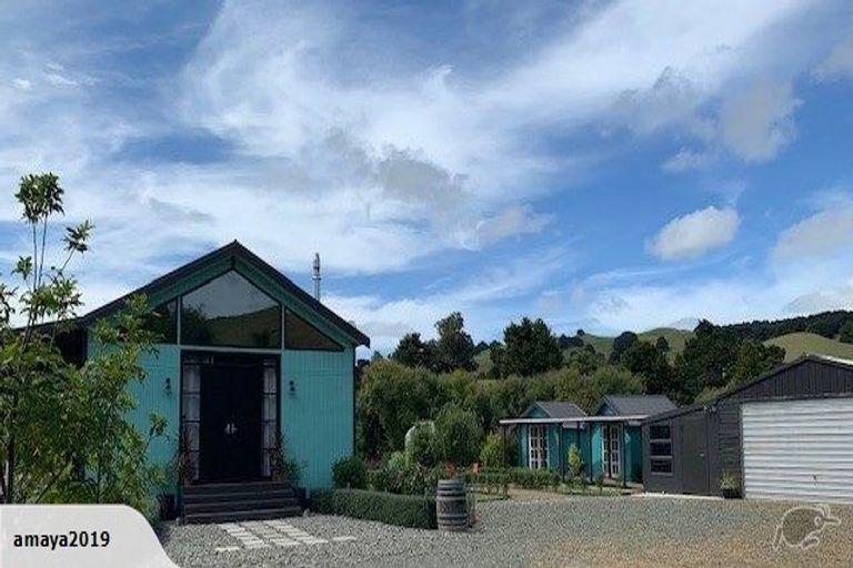 Photo of property in 22 Wairere Valley Road, Paparoa, 0571