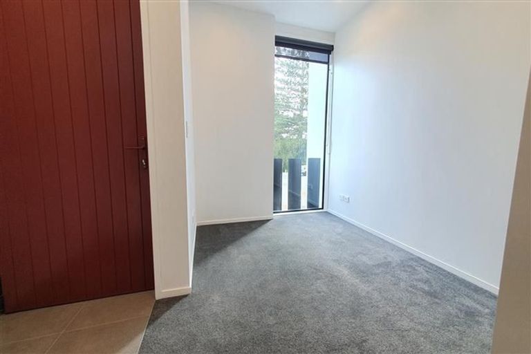 Photo of property in 1824 Great North Road, Avondale, Auckland, 1026