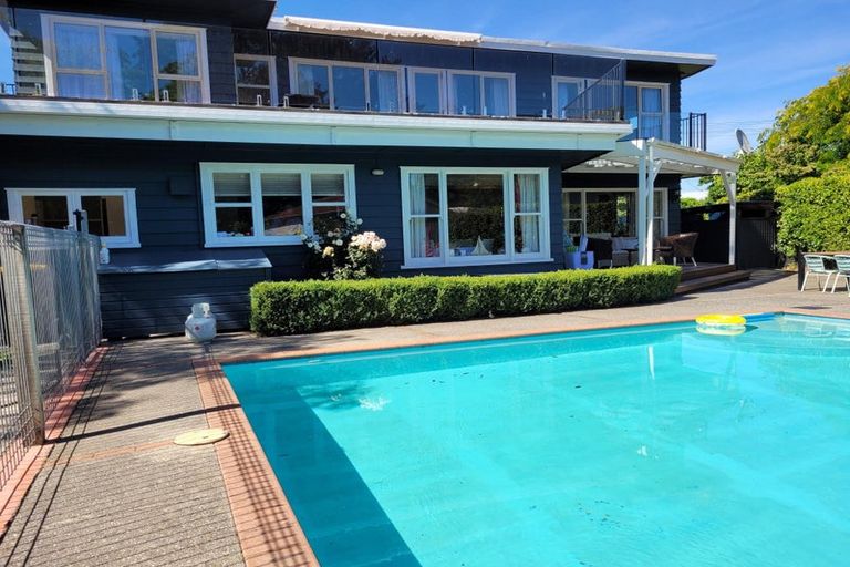 Photo of property in 98 Cole Street, Masterton, 5810