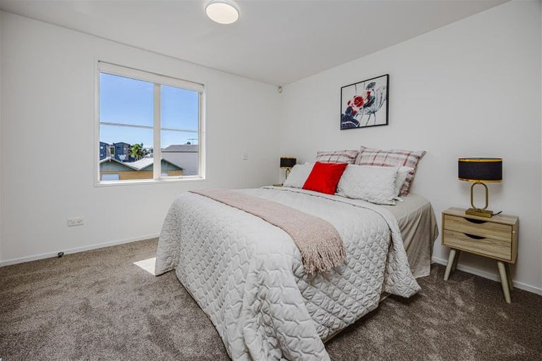 Photo of property in 55 Kirikiri Lane, East Tamaki, Auckland, 2013