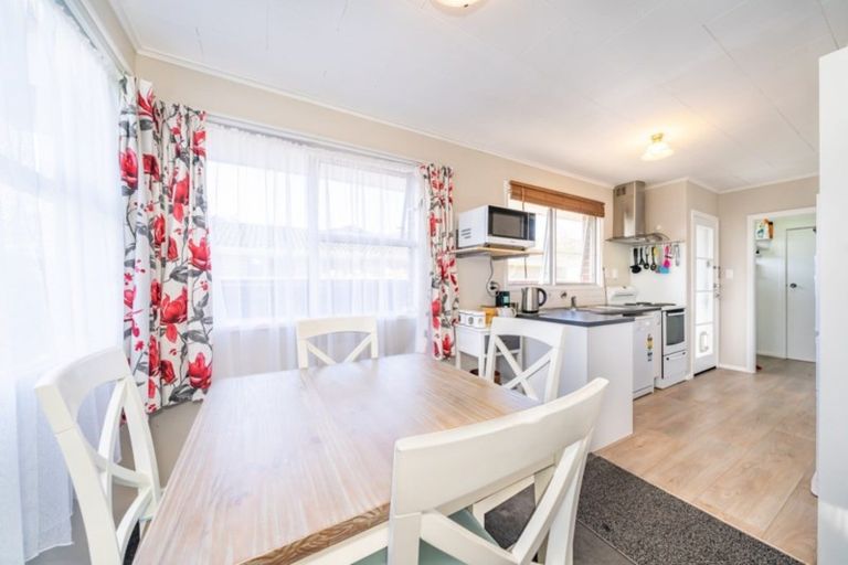 Photo of property in 40a Wilford Street, Wallaceville, Upper Hutt, 5018