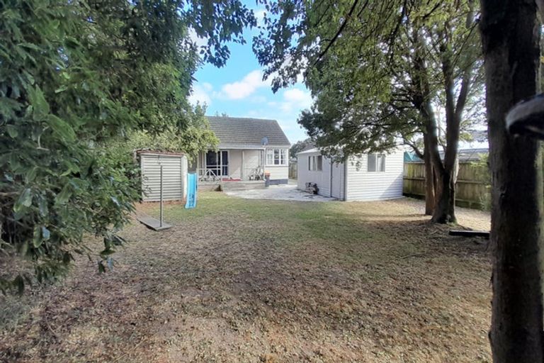 Photo of property in 16 Primrose Street, Northcote, Christchurch, 8052