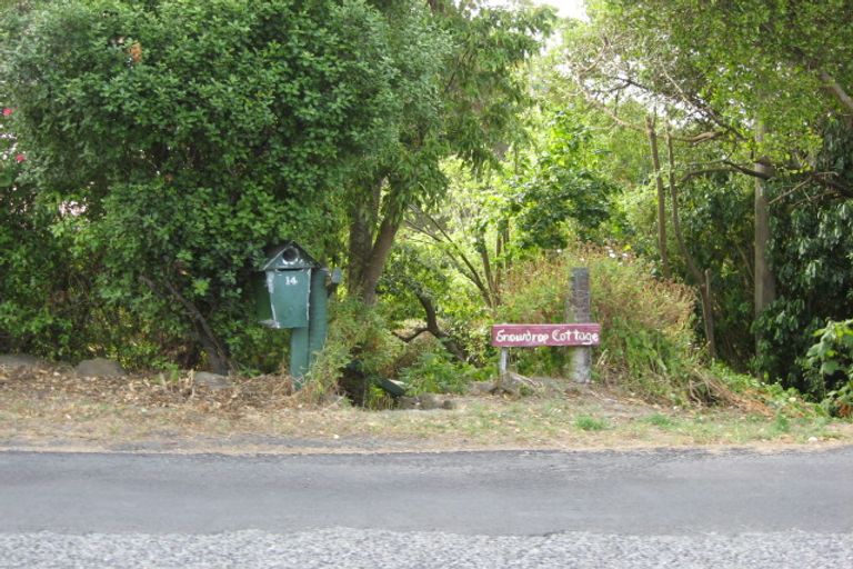 Photo of property in 14 Purau Avenue, Diamond Harbour, 8972