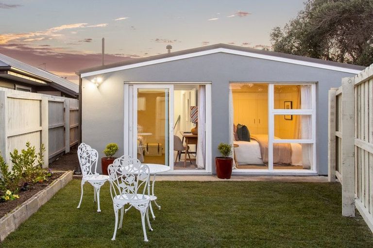 Photo of property in 1/59 Oram Avenue, New Brighton, Christchurch, 8061