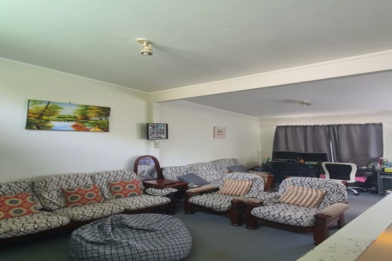 Photo of property in 14a Phillip Street, Johnsonville, Wellington, 6037