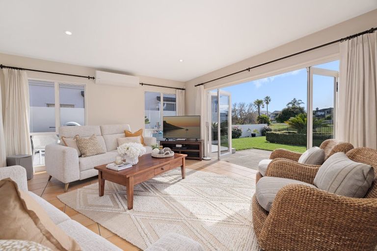 Photo of property in 6 Sovereign Drive, Papamoa Beach, Papamoa, 3118