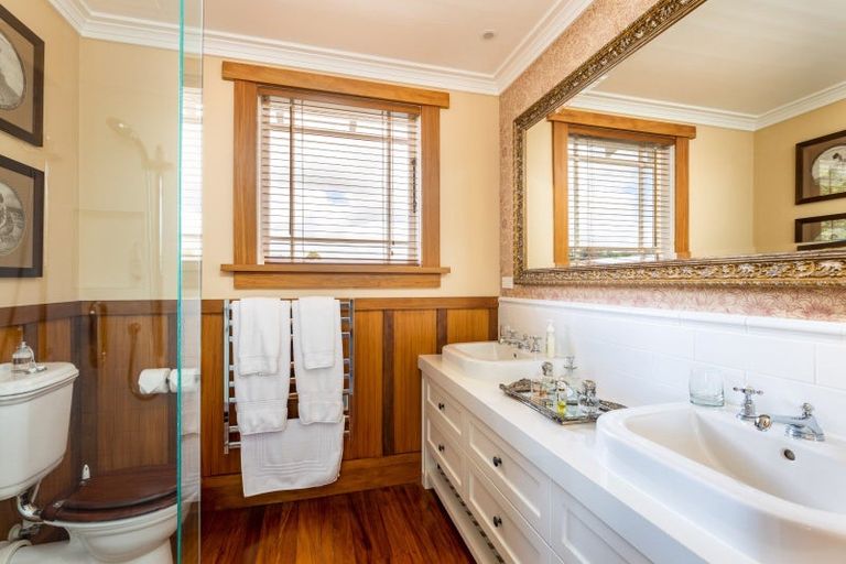 Photo of property in 83 Brougham Street, New Plymouth, 4310