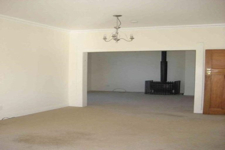 Photo of property in 3 Moeller Street, Taradale, Napier, 4112
