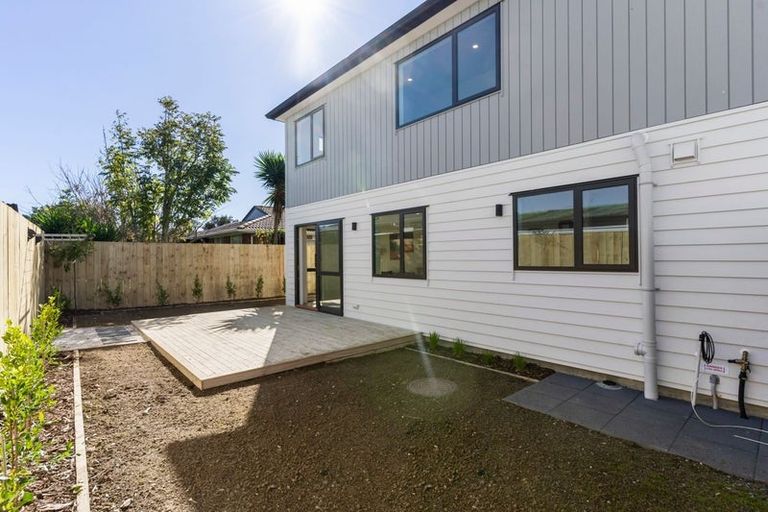 Photo of property in 52a Border Road, Henderson, Auckland, 0612
