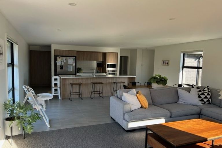 Photo of property in 17 Mcquillan Avenue, Woodend, 7610